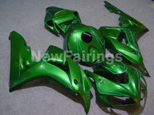 Charger l'image dans le visualiseur de la galerie, All Green No decals - CBR1000RR 06-07 Fairing Kit