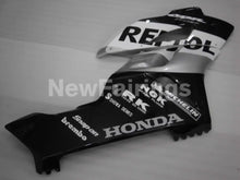 Charger l&#39;image dans la galerie, Black and Silver Repsol - CBR1000RR 04-05 Fairing Kit -