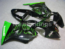 Charger l&#39;image dans la galerie, Black and Green Flame NINJA ZX 6R 00 02 Fairing Kit