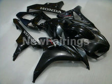 Charger l'image dans la galerie, Black and Grey Factory Style - CBR1000RR 06-07 Fairing Kit