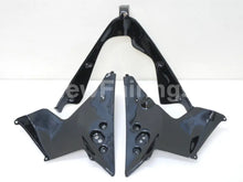 Charger l'image dans la galerie, Black and Orange HM plant - CBR 929 RR 00-01 Fairing Kit