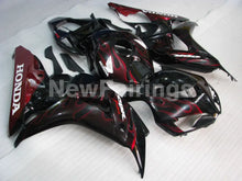 Charger l'image dans la galerie, Black and Red Flame - CBR1000RR 06-07 Fairing Kit