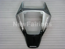 Charger l'image dans la galerie, Black and Silver SevenStars - CBR1000RR 04-05 Fairing Kit