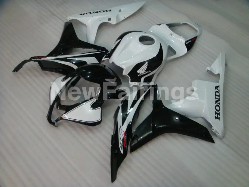Black and White Factory Style - CBR600RR 07-08 Fairing Kit