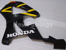 Charger l'image dans la galerie, Black and Yellow Factory Style - CBR 929 RR 00-01 Fairing Kit