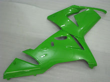 Charger l'image dans la galerie, Green No decals - NINJA ZX-10R 04-05 Fairing Kit