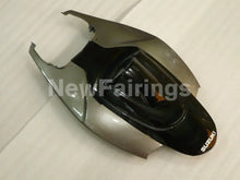 Charger l'image dans la galerie, Grey and Black Factory Style - GSX-R600 06-07 Fairing Kit
