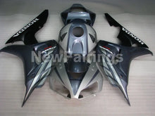 Charger l'image dans la galerie, Grey and Silver Black Factory Style - CBR1000RR 06-07 Fairing Kit