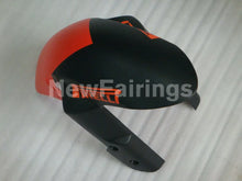 Charger l'image dans la galerie, Matte Black and Orange Corona - GSX-R750 06-07 Fairing Kit
