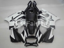 Charger l'image dans la galerie, Matte Black and White Factory Style - CBR600 F3 95-96 Fairing Kit