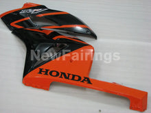 Charger l'image dans le visualiseur de la galerie, Orange and Black Factory Style - CBR1000RR 04-05 Fairing Kit