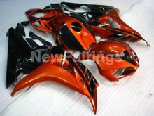 Charger l'image dans la galerie, Orange and Black Factory Style - CBR1000RR 06-07 Fairing Kit