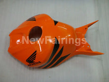 Charger l'image dans la galerie, Orange Black and Red Repsol - CBR1000RR 06-07 Fairing Kit