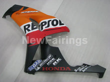 Charger l'image dans le visualiseur de la galerie, Orange and Matte Black Red Repsol - CBR1000RR 06-07 Fairing Kit