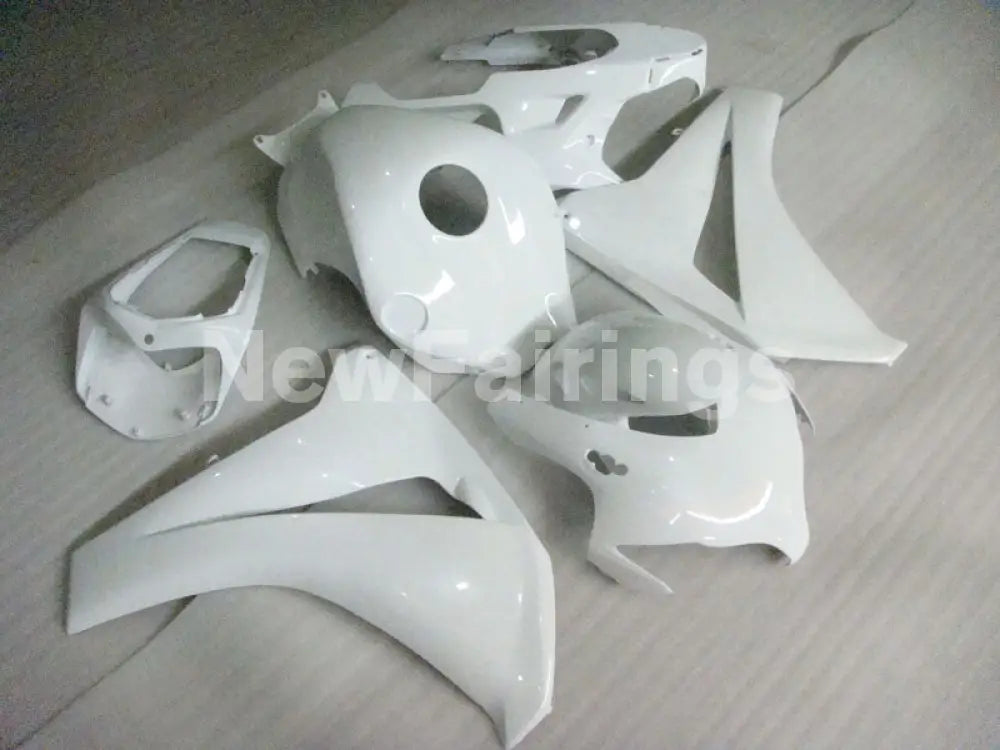 Pearl White No decals - CBR1000RR 08-11 Fairing Kit