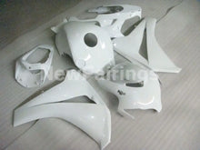 Charger l'image dans la galerie, Pearl White No decals - CBR1000RR 08-11 Fairing Kit