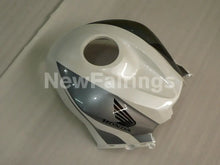 Charger l'image dans la galerie, Pearl White and Silver Black Factory Style - CBR600RR 07-08 Fairing Kit