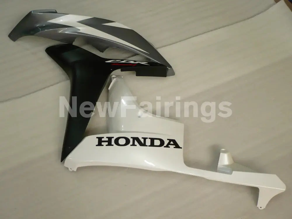 Pearl White and Silver Black Factory Style - CBR600RR 07-08 Fairing Kit