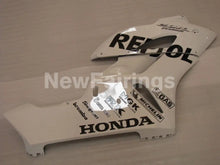 Charger l'image dans la galerie, Pearl White and Silver Repsol - CBR1000RR 04-05 Fairing Kit