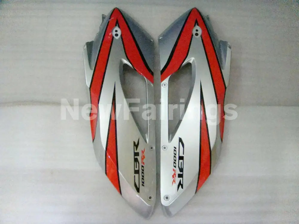 Red and Silver Factory Style - CBR1000RR 04-05 Fairing Kit