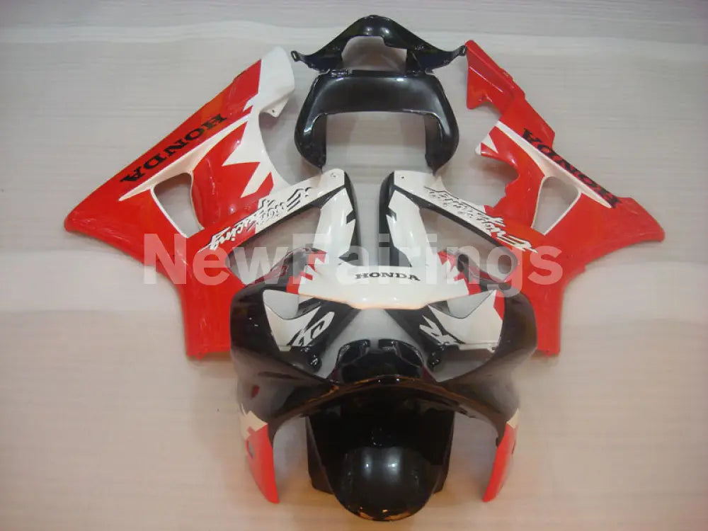 Red and White Black Factory Style - CBR 929 RR 00-01 Fairing Kit