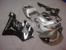 Charger l'image dans la galerie, Silver and Black Factory Style - CBR 929 RR 00-01 Fairing Kit