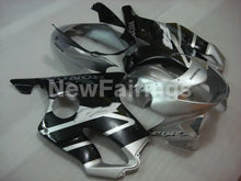 Charger l'image dans la galerie, Silver and Black Factory Style - CBR600 F4 99-00 Fairing Kit