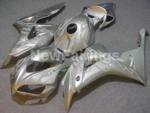 Charger l'image dans la galerie, Silver and Grey Flame - CBR1000RR 06-07 Fairing Kit -