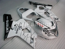 White and Black Corona - GSX-R600 04-05 Fairing Kit