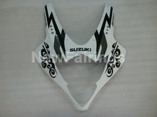 Charger l'image dans le visualiseur de la galerie, White and Black Corona - GSX-R1000 05-06 Fairing Kit