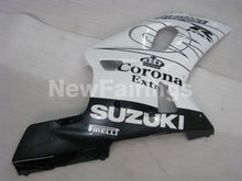 Charger l'image dans la galerie, White and Black Corona - GSX-R600 01-03 Fairing Kit -