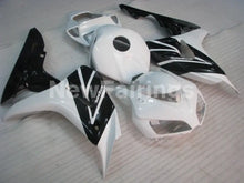 Charger l'image dans la galerie, White and Black Factory Style - CBR1000RR 06-07 Fairing Kit
