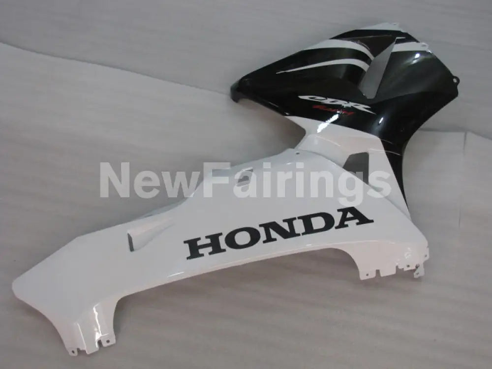 White and Black Factory Style - CBR600RR 05-06 Fairing Kit