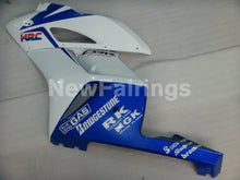 Charger l'image dans le visualiseur de la galerie, White and Blue Red HRC - CBR1000RR 04-05 Fairing Kit