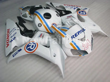 Charger l'image dans le visualiseur de la galerie, White and Blue Repsol - CBR1000RR 06-07 Fairing Kit