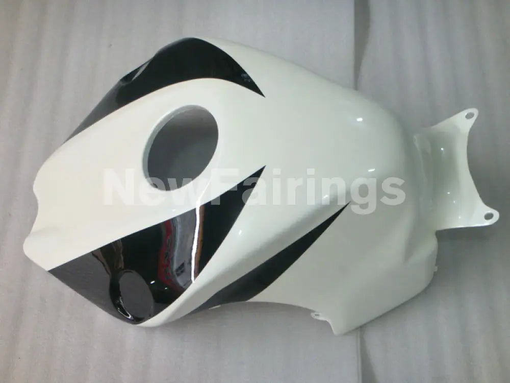 White and Matte Black Factory Style - CBR1000RR 08-11 Fairing Kit