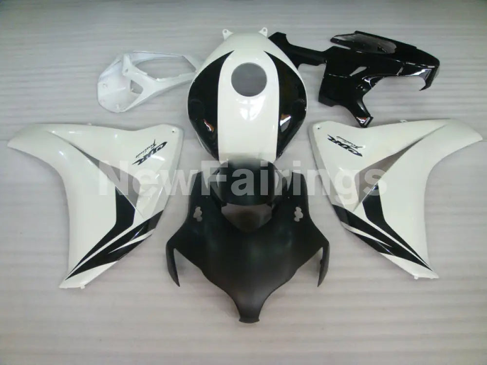 White and Matte Black Factory Style - CBR1000RR 08-11 Fairing Kit