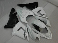 Charger l'image dans le visualiseur de la galerie, White and Matte Black Factory Style - NINJA ZX-10R 04-05 Fairing Kit