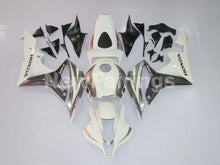 Charger l'image dans le visualiseur de la galerie, White and Silver Factory Style - CBR600RR 07-08 Fairing Kit