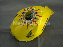 Charger l'image dans le visualiseur de la galerie, Yellow and Black Rossi - CBR600RR 05-06 Fairing Kit